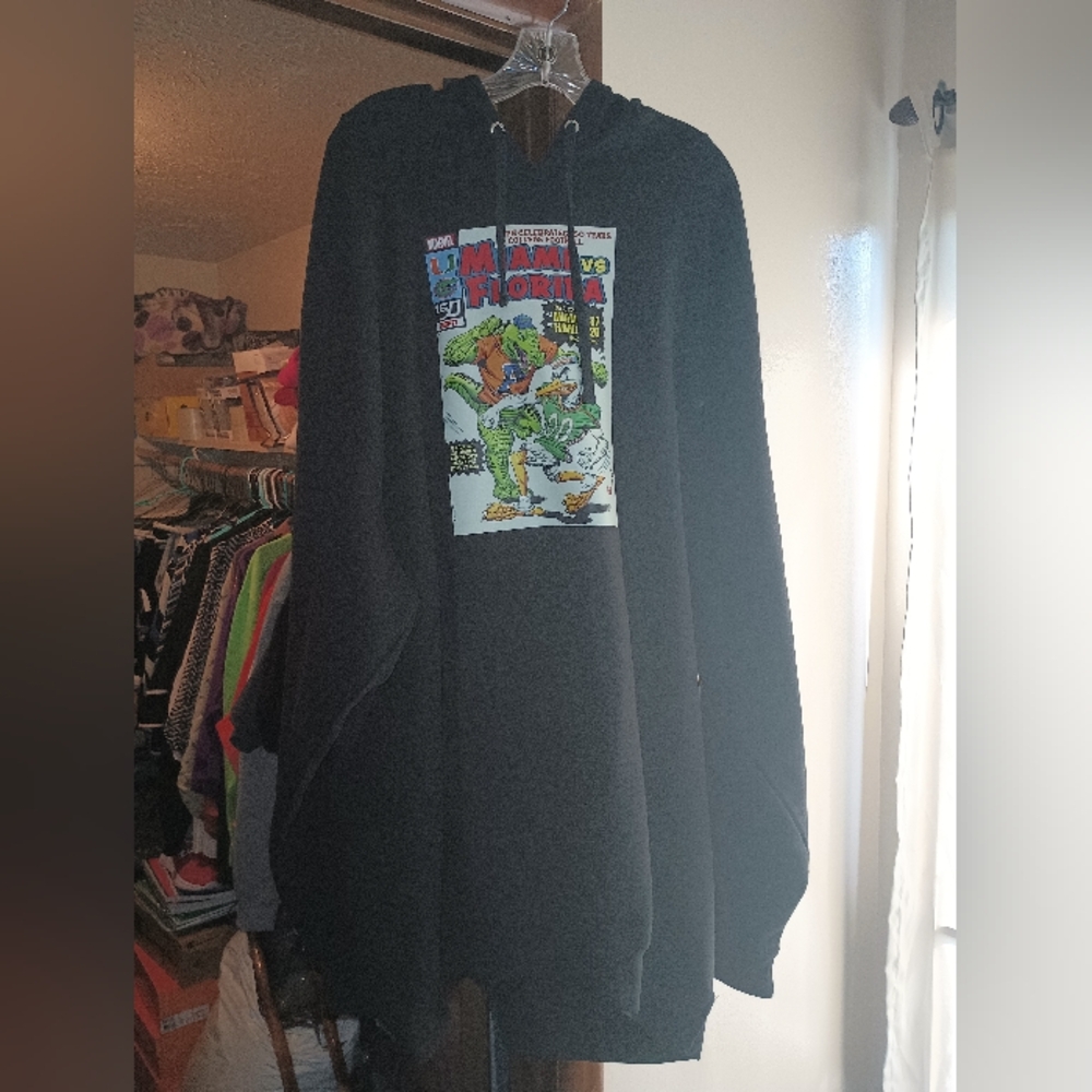 4xl Men Black custome hoodie,Free Marvel Comics Beanie With Purchase - Picture 4 of 8
